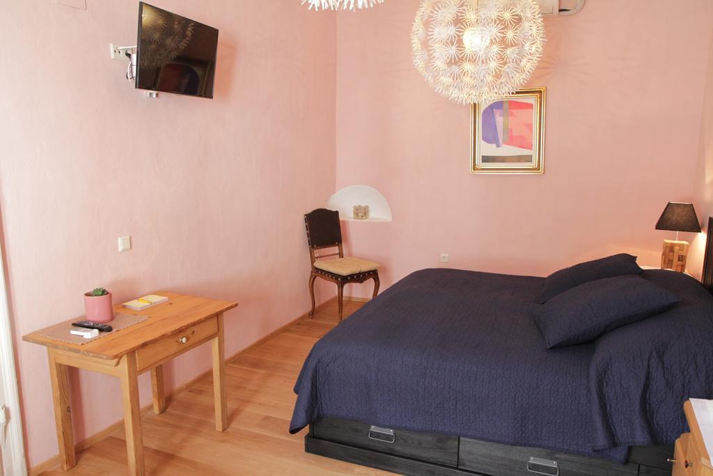 Unser Rosa Haus Fuer Sie Rust Room photo